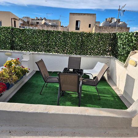 Casette Di Alex Con Terrazza Trapani Kültér fotó