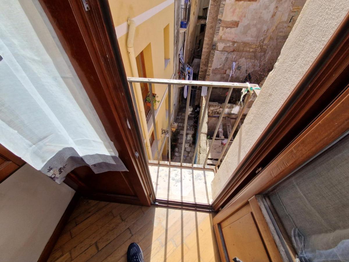 Casette Di Alex Con Terrazza Trapani Kültér fotó