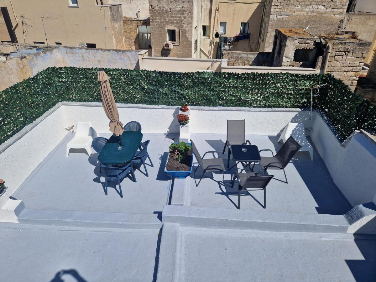 Casette Di Alex Con Terrazza Trapani Kültér fotó