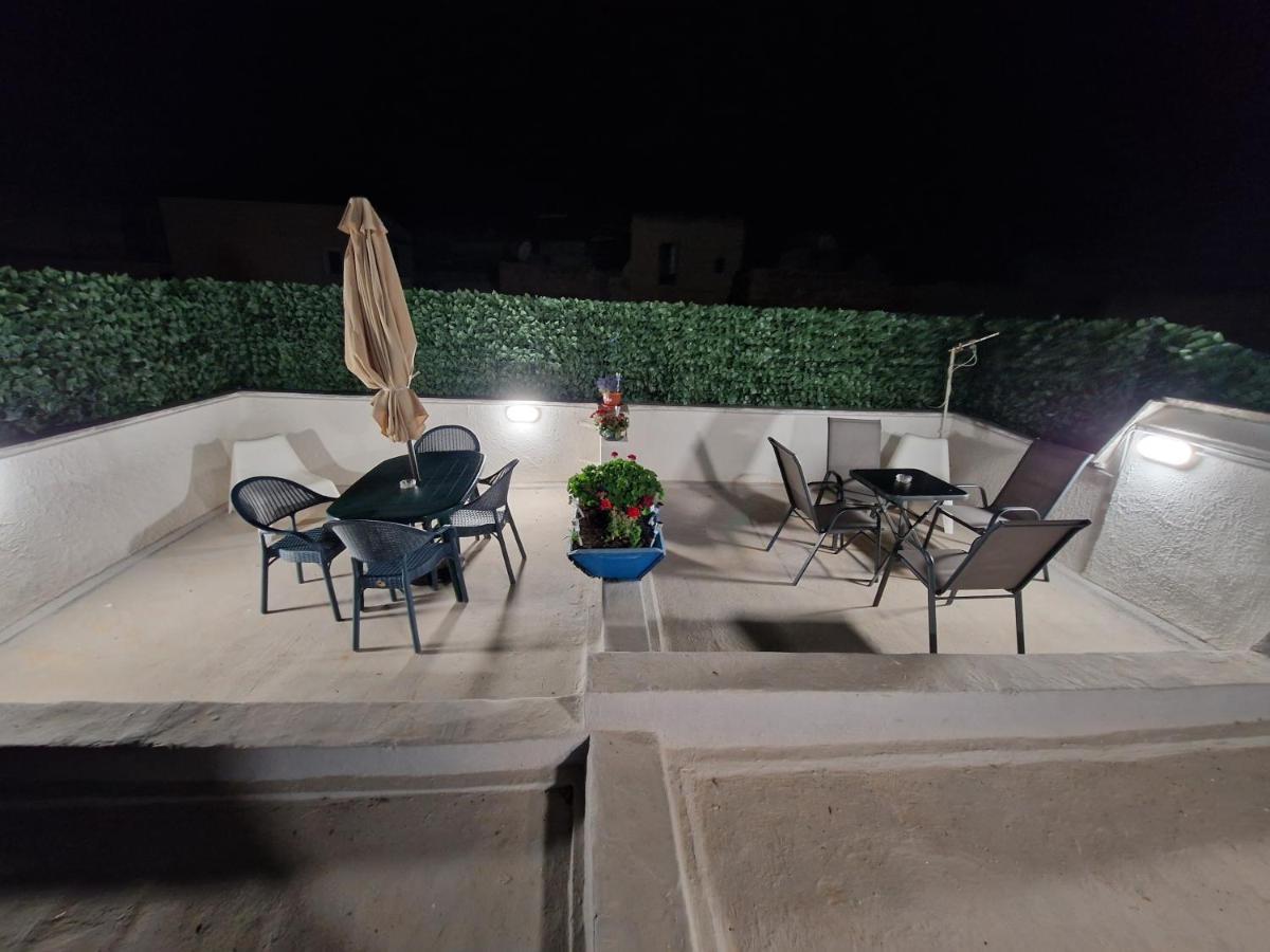 Casette Di Alex Con Terrazza Trapani Kültér fotó