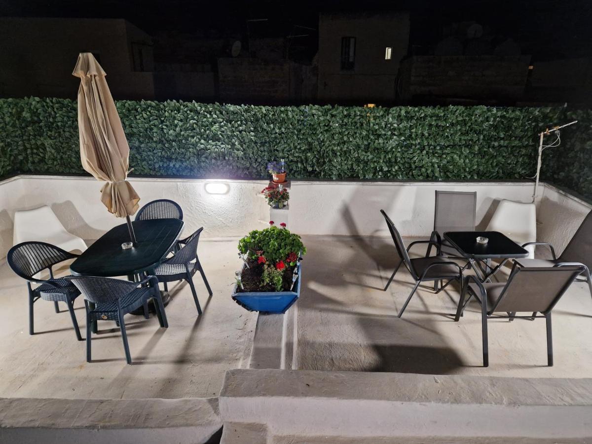 Casette Di Alex Con Terrazza Trapani Kültér fotó