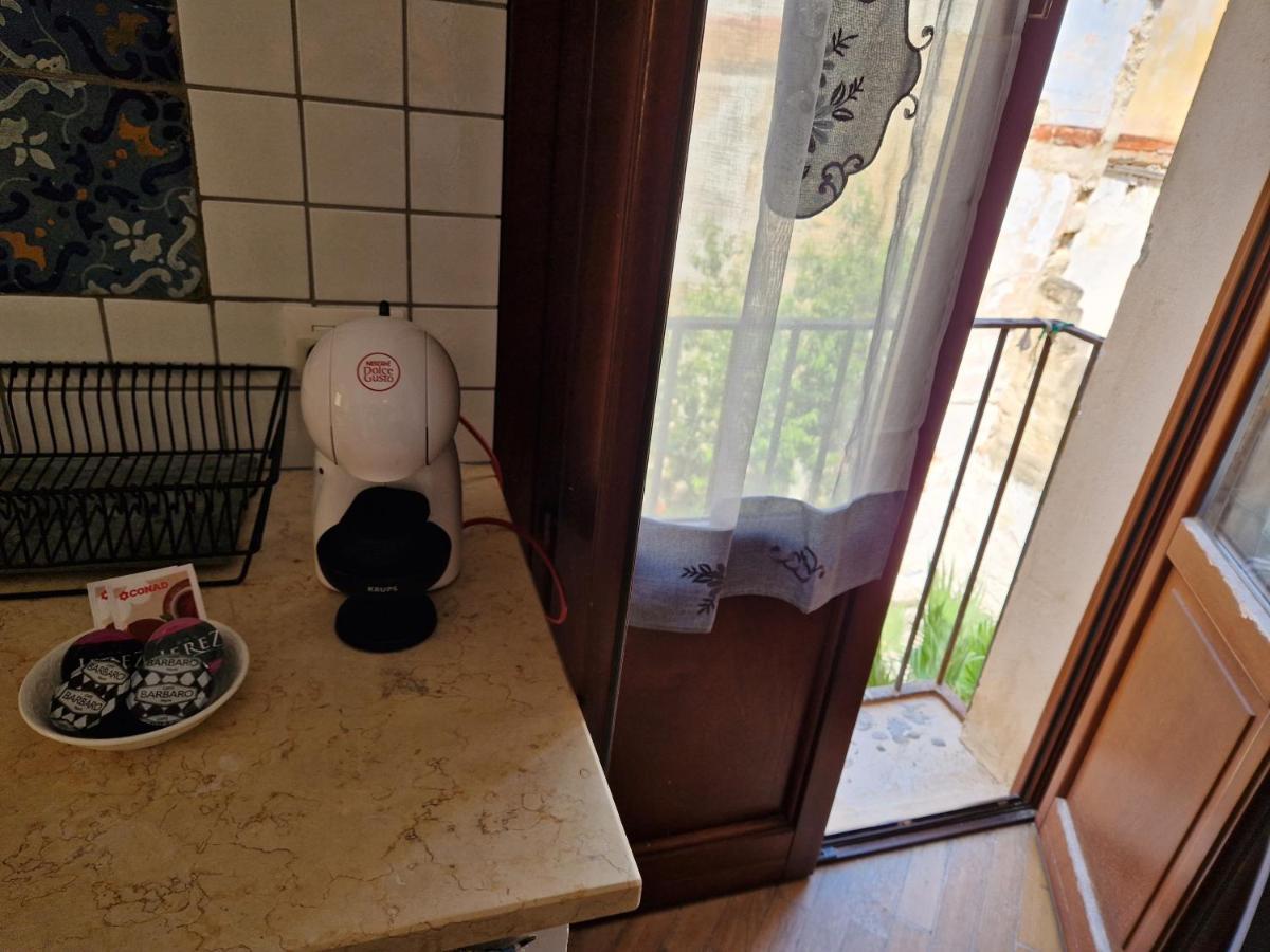 Casette Di Alex Con Terrazza Trapani Kültér fotó